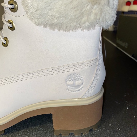 TIMBERLAND WOMEN'S KINSLEY 6-INCH WATERPROOF BOOTS A2HSA073 SIZE: 8 - Picture 6 of 8